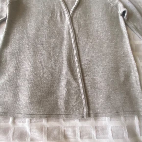 Minx color (grey/brown) Cardigan Contemporaine from Simons Excellent condition - Picture 6 of 13